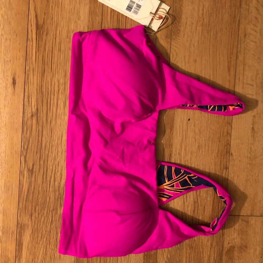 Reversible bathing suit top - Picture 2 of 5